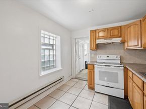 2038 N Franklin Street, Philadelphia PA 19122