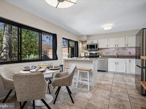 11514 Sunder Court, Reston VA 20190