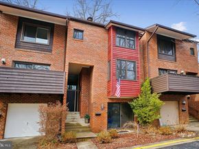 11514 Sunder Court, Reston VA 20190