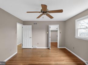 523 Wigard Avenue, Philadelphia PA 19128