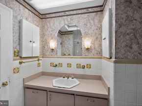 523 Wigard Avenue, Philadelphia PA 19128