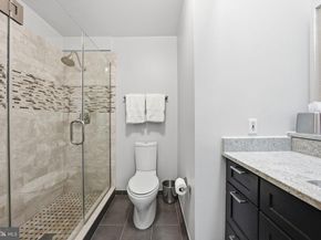 2261 12TH Street NW, Washington DC 20009