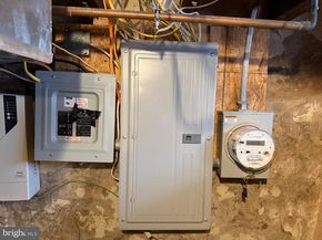 2722 Ash Street, Philadelphia PA 19137