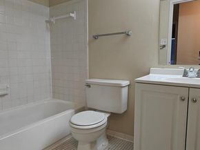 503 Florida Avenue 203, Herndon VA 20170