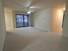 503 Florida Avenue 203, Herndon VA 20170