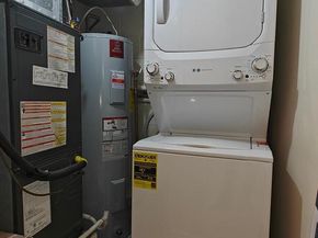 503 Florida Avenue 203, Herndon VA 20170