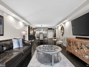 1420 Locust Street 31I, Philadelphia PA 19102