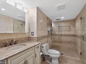 1420 Locust Street 31I, Philadelphia PA 19102