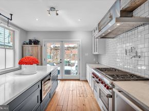 503 Fairmount Avenue, Philadelphia PA 19123