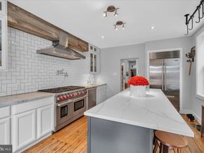 503 Fairmount Avenue, Philadelphia PA 19123