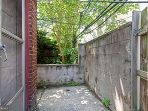 1618 S Broad Street, Philadelphia PA 19145