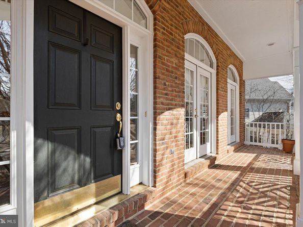 6424 Recreation Lane, Falls Church VA 22041