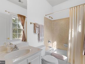 6424 Recreation Lane, Falls Church VA 22041