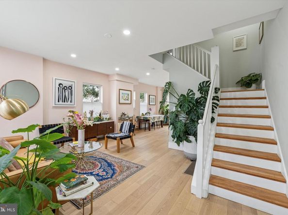 1720 W Oxford Street, Philadelphia PA 19121