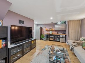 1720 W Oxford Street, Philadelphia PA 19121