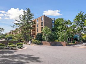 803 N Howard Street 252, Alexandria VA 22304