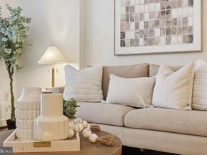 1050 N Taylor Street 105, Arlington VA 22201