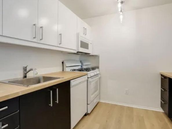 491 N Armistead Street T2, Alexandria VA 22312