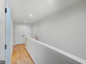 3112 Pierview Lane, Philadelphia PA 19125