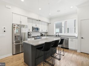 3112 Pierview Lane, Philadelphia PA 19125