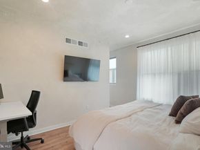 3112 Pierview Lane, Philadelphia PA 19125