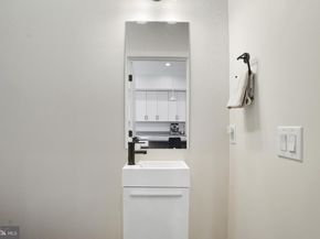 3112 Pierview Lane, Philadelphia PA 19125