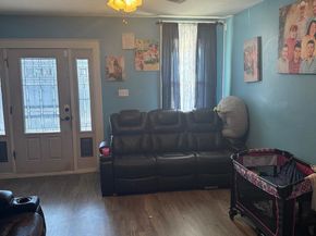 345 Stevens St, Philadelphia PA 19111