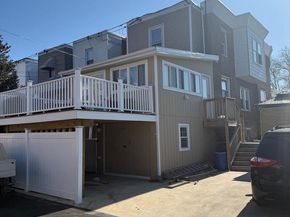 345 Stevens St, Philadelphia PA 19111
