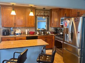 345 Stevens St, Philadelphia PA 19111