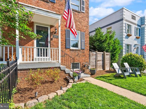 1001 Bashford Lane, Alexandria VA 22314