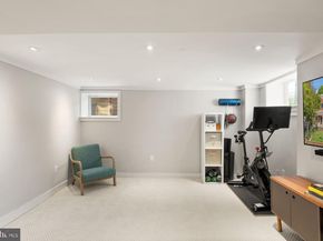 1001 Bashford Lane, Alexandria VA 22314