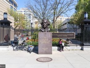 800 25TH Street NW 1002, Washington DC 20037