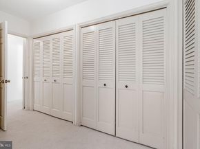 800 25TH Street NW 1002, Washington DC 20037