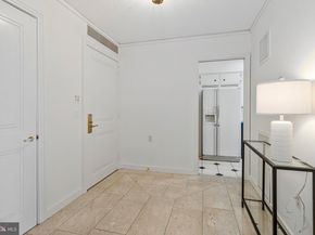 800 25TH Street NW 1002, Washington DC 20037