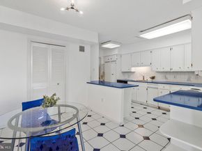 800 25TH Street NW 1002, Washington DC 20037