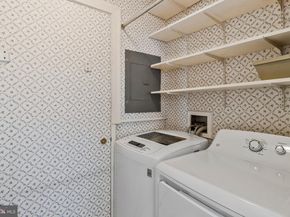 800 25TH Street NW 1002, Washington DC 20037