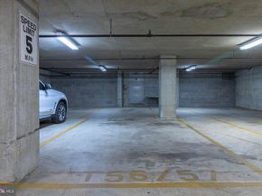 800 25TH Street NW 1002, Washington DC 20037
