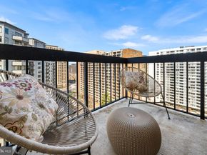 1211 S Eads Street 1305, Arlington VA 22202