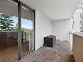 1101 S Arlington Ridge Road 504, Arlington VA 22202
