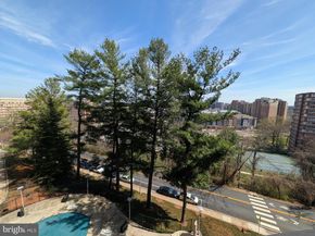 1101 S Arlington Ridge Road 504, Arlington VA 22202