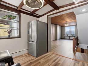 2407 S Warnock Street, Philadelphia PA 19148
