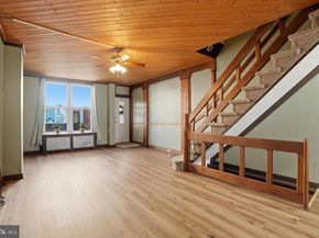 2407 S Warnock Street, Philadelphia PA 19148