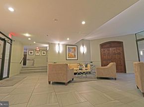 19 Rock Hill Road 3D, Bala Cynwyd PA 19004