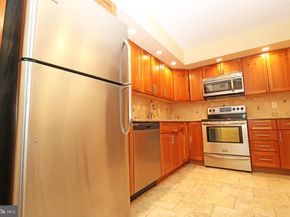 19 Rock Hill Road 3D, Bala Cynwyd PA 19004