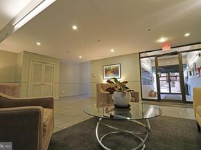 19 Rock Hill Road 3D, Bala Cynwyd PA 19004
