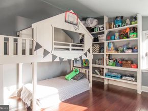 222 Richmond Street, Philadelphia PA 19125