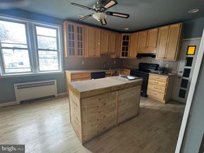 1825 Erlen Road, Elkins Park PA 19027