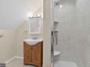 423 Cannon Court 423, Chesterbrook PA 19087