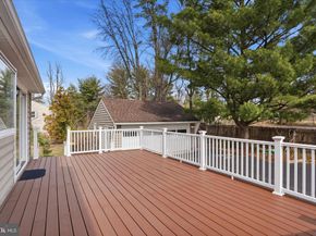 898 Crestline Drive, Blue Bell PA 19422