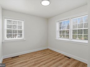 898 Crestline Drive, Blue Bell PA 19422